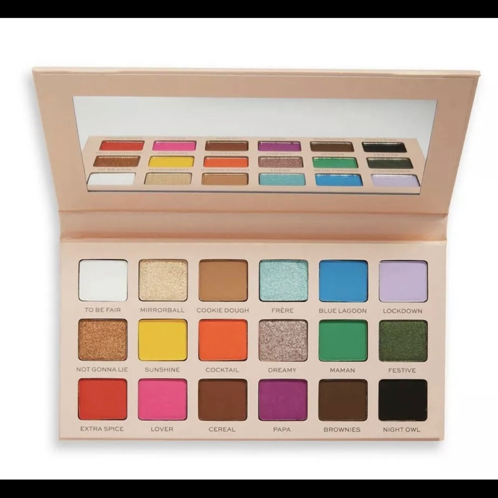 Makeup Revolution Soph X Super Spice Shadow Palette 18 Eye Shadows